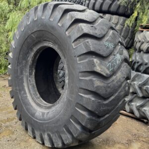 <font color='#da2127' font size ='2'><b>33.25X35 Yokohama OTR Tire E-3 L-3 G-3 IND-3 Y67 32-Ply </font></b><br><font size ='1' color='grey'>CONDITION: </font><font size ='2'>Used<br><font size ='1' color='grey'>TREAD DEPTH:</font><font size ='2'>  38/32nds<br><font size ='1' color='grey'>DETAILS:</font><font size ='2'> Clean, 6-Nail Patches<br><font size ='1' color='grey'>REF #:</font><font size ='2'> Z379<br><font size ='1' color='grey'>LOCATION:</font><font size ='2'> San Jacinto, CA