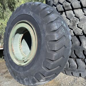 <font color='#da2127' font size ='2'><b>29.5X35 Firestone OTR Tire E-3 L-3 SRG Super Rock Grip 34-Ply </font></b><br><font size ='1' color='grey'>CONDITION: </font><font size ='2'>Used<br><font size ='1' color='grey'>TREAD DEPTH:</font><font size ='2'>  9/32nds<br><font size ='1' color='grey'>DETAILS:</font><font size ='2'> Clean, Aged, On Rim<br><font size ='1' color='grey'>REF #:</font><font size ='2'> W182<br><font size ='1' color='grey'>LOCATION:</font><font size ='2'> San Jacinto, CA