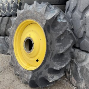 <font color='#da2127' font size ='2'><b>520/85R42 Goodyear OTR Tire R-2 Special Sure Grip 157A8 </font></b><br><font size ='1' color='grey'>CONDITION: </font><font size ='2'>Used<br><font size ='1' color='grey'>TREAD DEPTH:</font><font size ='2'>  70/32nds<br><font size ='1' color='grey'>DETAILS:</font><font size ='2'> On Rim, Shoulder Cracks, One Burnt Quadrant, 20.8R42<br><font size ='1' color='grey'>REF #:</font><font size ='2'> W221<br><font size ='1' color='grey'>LOCATION:</font><font size ='2'> San Jacinto, CA