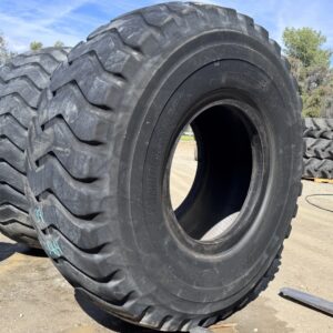 <font color='#da2127' font size ='2'><b>29.5R35 Bridgestone OTR Tire E-3 VRL 2-Star </font></b><br><font size ='1' color='grey'>CONDITION: </font><font size ='2'>Used<br><font size ='1' color='grey'>TREAD DEPTH:</font><font size ='2'>  39/32nds<br><font size ='1' color='grey'>DETAILS:</font><font size ='2'> Clean, Mildly Weathered Tread<br><font size ='1' color='grey'>REF #:</font><font size ='2'> D464<br><font size ='1' color='grey'>LOCATION:</font><font size ='2'> San Jacinto, CA