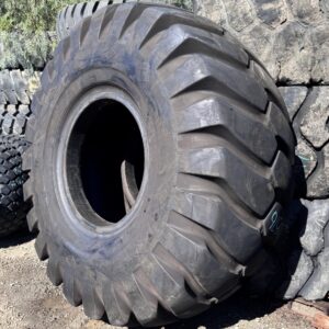 <font color='#da2127' font size ='2'><b>37.5X39 Goodyear OTR Tire E-3 HRL3F HRL-3F 52-Ply </font></b><br><font size ='1' color='grey'>CONDITION: </font><font size ='2'>Used<br><font size ='1' color='grey'>TREAD DEPTH:</font><font size ='2'>  56/32nds<br><font size ='1' color='grey'>DETAILS:</font><font size ='2'> Clean, Bead Issues<br><font size ='1' color='grey'>REF #:</font><font size ='2'> D576<br><font size ='1' color='grey'>LOCATION:</font><font size ='2'> San Jacinto, CA