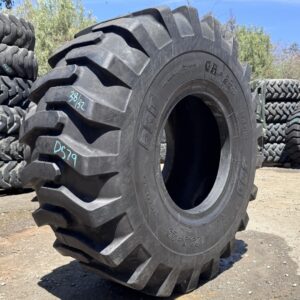 <font color='#da2127' font size ='2'><b>23.5X25 BKT OTR Tire L-2 G-2 GR-288 16-Ply </font></b><br><font size ='1' color='grey'>CONDITION: </font><font size ='2'>New<br><font size ='1' color='grey'>TREAD DEPTH:</font><font size ='2'>  38/32nds<br><font size ='1' color='grey'>DETAILS:</font><font size ='2'> Unused<br><font size ='1' color='grey'>REF #:</font><font size ='2'> D579<br><font size ='1' color='grey'>LOCATION:</font><font size ='2'> San Jacinto, CA