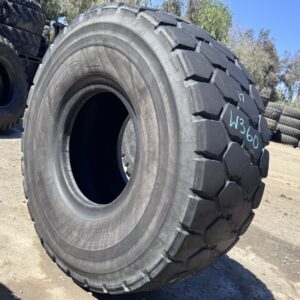 <font color='#da2127' font size ='2'><b>23.5R25 Yokohama OTR Tire E-3 L-3 RB31 1-Star </font></b><br><font size ='1' color='grey'>CONDITION: </font><font size ='2'>Used<br><font size ='1' color='grey'>TREAD DEPTH:</font><font size ='2'>  17/32nds<br><font size ='1' color='grey'>DETAILS:</font><font size ='2'> Clean<br><font size ='1' color='grey'>REF #:</font><font size ='2'> W360<br><font size ='1' color='grey'>LOCATION:</font><font size ='2'> San Jacinto, CA