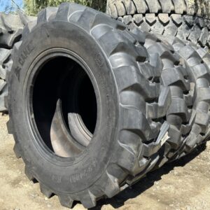<font color='#da2127' font size ='2'><b>14.9LX24 Camso OTR Tire R-4 Backhoe 12-Ply </font></b><br><font size ='1' color='grey'>CONDITION: </font><font size ='2'>New<br><font size ='1' color='grey'>TREAD DEPTH:</font><font size ='2'>  37/32nds<br><font size ='1' color='grey'>DETAILS:</font><font size ='2'> Unused<br><font size ='1' color='grey'>REF #:</font><font size ='2'> W369<br><font size ='1' color='grey'>LOCATION:</font><font size ='2'> San Jacinto, CA