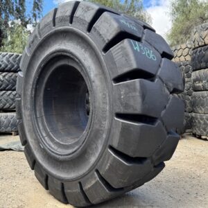 <font color='#da2127' font size ='2'><b>23.5X25 Maxam OTR Tire L-5 MS708 TR OTR Pro Solid </font></b><br><font size ='1' color='grey'>CONDITION: </font><font size ='2'>Used<br><font size ='1' color='grey'>TREAD DEPTH:</font><font size ='2'>  141/32nds<br><font size ='1' color='grey'>DETAILS:</font><font size ='2'> Clean, V53320, Fits 19.5X25 Rim<br><font size ='1' color='grey'>REF #:</font><font size ='2'> W386<br><font size ='1' color='grey'>LOCATION:</font><font size ='2'> San Jacinto, CA