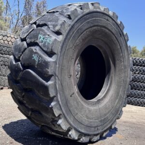 <font color='#da2127' font size ='2'><b>35/65R33 Bridgestone OTR Tire E-4 L-4 VSNTZ 2-Star </font></b><br><font size ='1' color='grey'>CONDITION: </font><font size ='2'>Used<br><font size ='1' color='grey'>TREAD DEPTH:</font><font size ='2'>  38/32nds<br><font size ='1' color='grey'>DETAILS:</font><font size ='2'> Clean, Minor Shoulder Cracks, Uneven Shoulder Wear<br><font size ='1' color='grey'>REF #:</font><font size ='2'> D599<br><font size ='1' color='grey'>LOCATION:</font><font size ='2'> San Jacinto, CA
