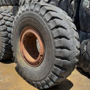 <font color='#da2127' font size ='2'><b>18.00R25 Bridgestone OTR Tire E-4 VELS 2-Star </font></b><br><font size ='1' color='grey'>CONDITION: </font><font size ='2'>Used<br><font size ='1' color='grey'>TREAD DEPTH:</font><font size ='2'>  23/32nds<br><font size ='1' color='grey'>DETAILS:</font><font size ='2'> Clean, Sidewall Cracks, Ran Flat, On Rim<br><font size ='1' color='grey'>REF #:</font><font size ='2'> D624<br><font size ='1' color='grey'>LOCATION:</font><font size ='2'> San Jacinto, CA