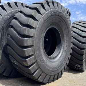 <font color='#da2127' font size ='2'><b>21.00X25 Galaxy OTR Tire L-3 E-3 IND-3 Super Trac 40-Ply </font></b><br><font size ='1' color='grey'>CONDITION: </font><font size ='2'>Used<br><font size ='1' color='grey'>TREAD DEPTH:</font><font size ='2'>  41/32nds<br><font size ='1' color='grey'>DETAILS:</font><font size ='2'> Clean<br><font size ='1' color='grey'>REF #:</font><font size ='2'> W395<br><font size ='1' color='grey'>LOCATION:</font><font size ='2'> San Jacinto, CA