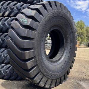 <font color='#da2127' font size ='2'><b>21.00X25 Galaxy OTR Tire L-3 E-3 IND-3 Super Trac 40-Ply </font></b><br><font size ='1' color='grey'>CONDITION: </font><font size ='2'>Used<br><font size ='1' color='grey'>TREAD DEPTH:</font><font size ='2'>  41/32nds<br><font size ='1' color='grey'>DETAILS:</font><font size ='2'> Clean<br><font size ='1' color='grey'>REF #:</font><font size ='2'> W396<br><font size ='1' color='grey'>LOCATION:</font><font size ='2'> San Jacinto, CA