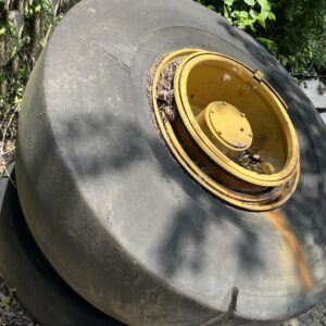 <font color='#da2127' font size ='2'><b>23.5X25 Firestone OTR Tire L-5S PTLD L5 Plain Tread  24-Ply </font></b><br><font size ='1' color='grey'>CONDITION: </font><font size ='2'>Used<br><font size ='1' color='grey'>TREAD DEPTH:</font><font size ='2'> <br><font size ='1' color='grey'>DETAILS:</font><font size ='2'> Clean, On Rim<br><font size ='1' color='grey'>REF #:</font><font size ='2'> Z459<br><font size ='1' color='grey'>LOCATION:</font><font size ='2'> Lisbon, OH