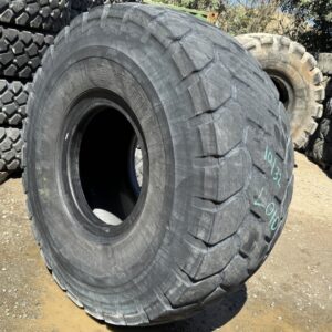 <font color='#da2127' font size ='2'><b>26.5R25 Bridgestone OTR Tire L-3 G-3 VJT 1-Star </font></b><br><font size ='1' color='grey'>CONDITION: </font><font size ='2'>Used<br><font size ='1' color='grey'>TREAD DEPTH:</font><font size ='2'>  10/32nds<br><font size ='1' color='grey'>DETAILS:</font><font size ='2'> Clean<br><font size ='1' color='grey'>REF #:</font><font size ='2'> L010<br><font size ='1' color='grey'>LOCATION:</font><font size ='2'> San Jacinto, CA