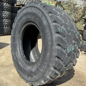 <font color='#da2127' font size ='2'><b>550/65R25 Michelin OTR Tire L-3 XLD 1-Star </font></b><br><font size ='1' color='grey'>CONDITION: </font><font size ='2'>Used<br><font size ='1' color='grey'>TREAD DEPTH:</font><font size ='2'>  21/32nds<br><font size ='1' color='grey'>DETAILS:</font><font size ='2'> Clean, 1-Nail Patch, Aged<br><font size ='1' color='grey'>REF #:</font><font size ='2'> L018<br><font size ='1' color='grey'>LOCATION:</font><font size ='2'> San Jacinto, CA