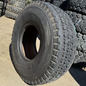 <font color='#da2127' font size ='2'><b>525/80R25 Bridgestone OTR Tire E-2 Crane Highway VHSZ 176F </font></b><br><font size ='1' color='grey'>CONDITION: </font><font size ='2'>Used<br><font size ='1' color='grey'>TREAD DEPTH:</font><font size ='2'>  34/32nds<br><font size ='1' color='grey'>DETAILS:</font><font size ='2'> 1-Shoulder Cut, Holds Air<br><font size ='1' color='grey'>REF #:</font><font size ='2'> L021<br><font size ='1' color='grey'>LOCATION:</font><font size ='2'> San Jacinto, CA