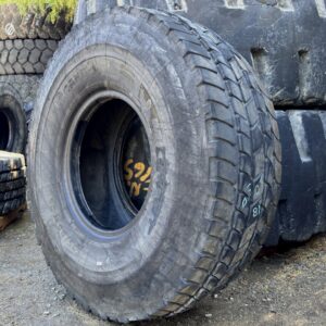 <font color='#da2127' font size ='2'><b>525/80R25 Michelin OTR Tire E-2 Crane Highway X-Crane 176F </font></b><br><font size ='1' color='grey'>CONDITION: </font><font size ='2'>Used<br><font size ='1' color='grey'>TREAD DEPTH:</font><font size ='2'>  18/32nds<br><font size ='1' color='grey'>DETAILS:</font><font size ='2'> Clean, 20.5R25<br><font size ='1' color='grey'>REF #:</font><font size ='2'> L030<br><font size ='1' color='grey'>LOCATION:</font><font size ='2'> San Jacinto, CA