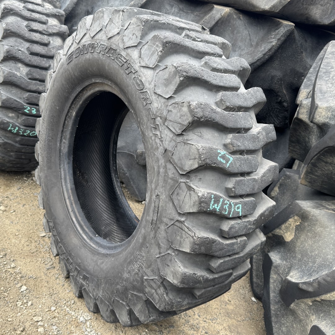 <font color='#da2127' font size ='2'><b>12.5/80X18 Titan OTR Tire I-3 Contractor-T 10-Ply </font></b><br><font size ='1' color='grey'>CONDITION: </font><font size ='2'>Used<br><font size ='1' color='grey'>TREAD DEPTH:</font><font size ='2'> 27/32nds<br><font size ='1' color='grey'>DETAILS:</font><font size ='2'> Clean, Aged, Sat Flat<br><font size ='1' color='grey'>REF #:</font><font size ='2'> W319<br><font size ='1' color='grey'>LOCATION:</font><font size ='2'> Menifee, CA