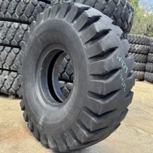 <font color='#da2127' font size ='2'><b>18.00X25 Bridgestone OTR Tire E-4 Elug S2 40-Ply </font></b><br><font size ='1' color='grey'>CONDITION: </font><font size ='2'>Used<br><font size ='1' color='grey'>TREAD DEPTH:</font><font size ='2'>  74/32nds<br><font size ='1' color='grey'>DETAILS:</font><font size ='2'> Clean, Aged<br><font size ='1' color='grey'>REF #:</font><font size ='2'> W424<br><font size ='1' color='grey'>LOCATION:</font><font size ='2'> San Jacinto, CA
