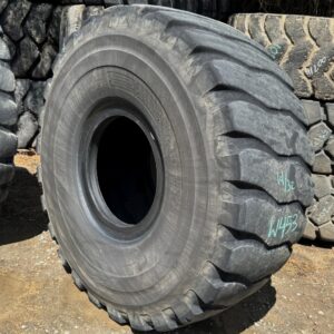 <font color='#da2127' font size ='2'><b>29.5R25 Bridgestone OTR Tire E-3 L-3 VLT 2-Star </font></b><br><font size ='1' color='grey'>CONDITION: </font><font size ='2'>Used<br><font size ='1' color='grey'>TREAD DEPTH:</font><font size ='2'>  14/32nds<br><font size ='1' color='grey'>DETAILS:</font><font size ='2'> Clean, Minor Shoulder Cut on One Side<br><font size ='1' color='grey'>REF #:</font><font size ='2'> W453<br><font size ='1' color='grey'>LOCATION:</font><font size ='2'> San Jacinto, CA