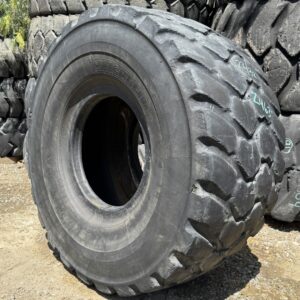 <font color='#da2127' font size ='2'><b>750/65R25 Michelin OTR Tire L-3 XLD 1-Star </font></b><br><font size ='1' color='grey'>CONDITION: </font><font size ='2'>Used<br><font size ='1' color='grey'>TREAD DEPTH:</font><font size ='2'>  22/32nds<br><font size ='1' color='grey'>DETAILS:</font><font size ='2'> Clean, Rock Cuts on One Sidewall, Weathered Tread<br><font size ='1' color='grey'>REF #:</font><font size ='2'> Z463<br><font size ='1' color='grey'>LOCATION:</font><font size ='2'> San Jacinto, CA