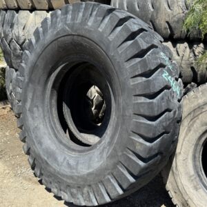 <font color='#da2127' font size ='2'><b>21.00X35 Yokohama OTR Tire E-4 IND-4 Y523 Y-523 36-Ply </font></b><br><font size ='1' color='grey'>CONDITION: </font><font size ='2'>Used<br><font size ='1' color='grey'>TREAD DEPTH:</font><font size ='2'>  50/32nds<br><font size ='1' color='grey'>DETAILS:</font><font size ='2'> Clean, Sidewall/Lug Spot<br><font size ='1' color='grey'>REF #:</font><font size ='2'> Z464<br><font size ='1' color='grey'>LOCATION:</font><font size ='2'> San Jacinto, CA