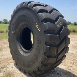 <font color='#da2127' font size ='2'><b>29.5R25 Goodyear OTR Tire E-3 L-3 TL3A+ TL-3A+ 2-Star </font></b><br><font size ='1' color='grey'>CONDITION: </font><font size ='2'>Used<br><font size ='1' color='grey'>TREAD DEPTH:</font><font size ='2'>  45/32nds<br><font size ='1' color='grey'>DETAILS:</font><font size ='2'> Clean<br><font size ='1' color='grey'>REF #:</font><font size ='2'> D637<br><font size ='1' color='grey'>LOCATION:</font><font size ='2'> Flatonia, TX