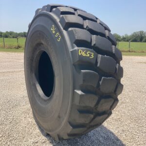 <font color='#da2127' font size ='2'><b>26.5R25 Yokohama OTR Tire E-3 L-3 RT31+ 2-Star </font></b><br><font size ='1' color='grey'>CONDITION: </font><font size ='2'>Used<br><font size ='1' color='grey'>TREAD DEPTH:</font><font size ='2'>  35/32nds<br><font size ='1' color='grey'>DETAILS:</font><font size ='2'> Clean<br><font size ='1' color='grey'>REF #:</font><font size ='2'> D653<br><font size ='1' color='grey'>LOCATION:</font><font size ='2'> Flatonia, TX