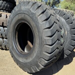 <font color='#da2127' font size ='2'><b>29.5X35 Firestone OTR Tire E-3 L-3 SRG Super Rock Grip 34-Ply </font></b><br><font size ='1' color='grey'>CONDITION: </font><font size ='2'>Used<br><font size ='1' color='grey'>TREAD DEPTH:</font><font size ='2'>  35/32nds<br><font size ='1' color='grey'>DETAILS:</font><font size ='2'> Clean<br><font size ='1' color='grey'>REF #:</font><font size ='2'> D668<br><font size ='1' color='grey'>LOCATION:</font><font size ='2'> San Jacinto, CA