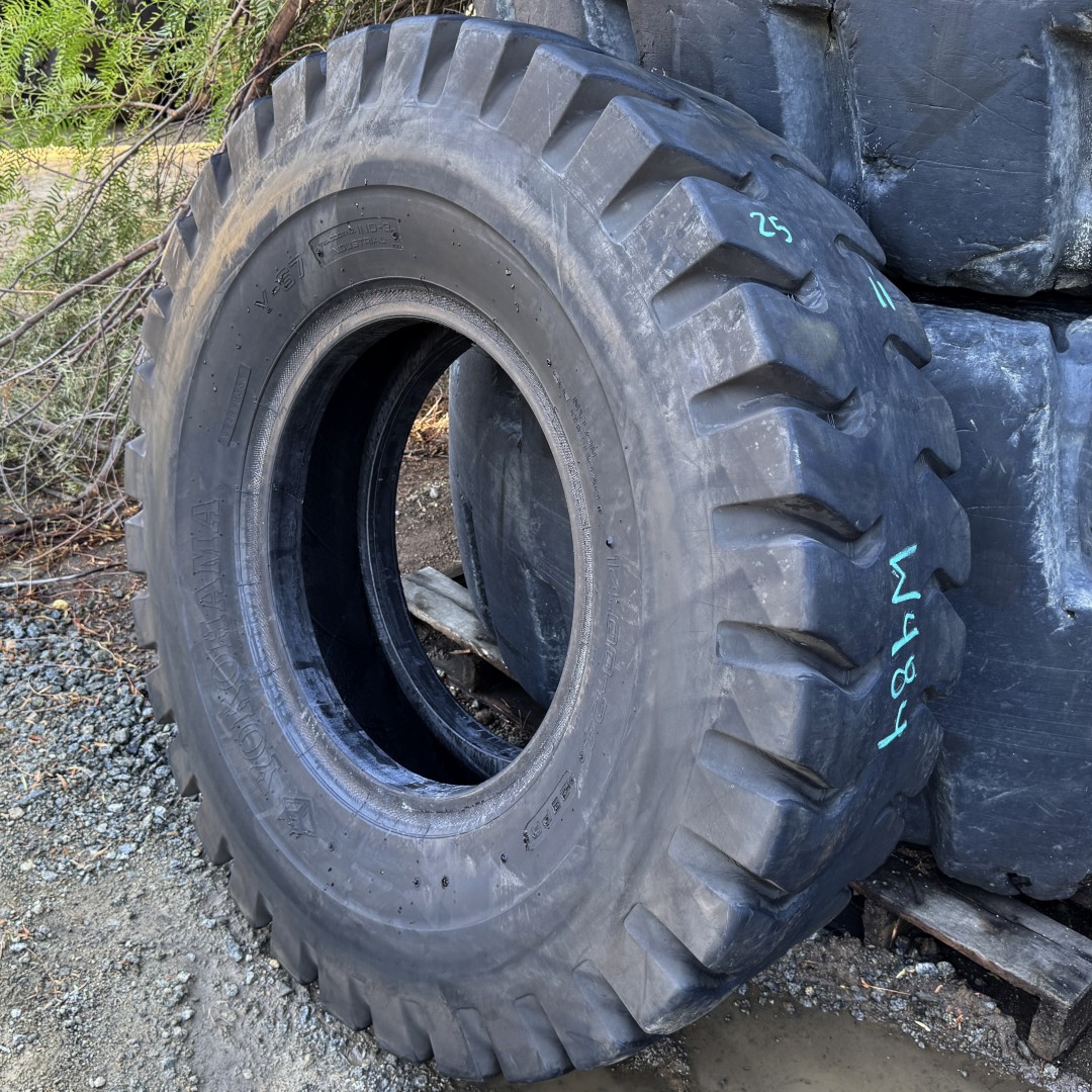 <font color='#da2127' font size ='2'><b>14.00X24 Yokohama OTR Tire E-3 L-3 G-3 IND-3 Y67 Y-67 28-Ply </font></b><br><font size ='1' color='grey'>CONDITION: </font><font size ='2'>Used<br><font size ='1' color='grey'>TREAD DEPTH:</font><font size ='2'> 18/32nds<br><font size ='1' color='grey'>DETAILS:</font><font size ='2'> Clean<br><font size ='1' color='grey'>REF #:</font><font size ='2'> W484<br><font size ='1' color='grey'>LOCATION:</font><font size ='2'> San Jacinto, CA