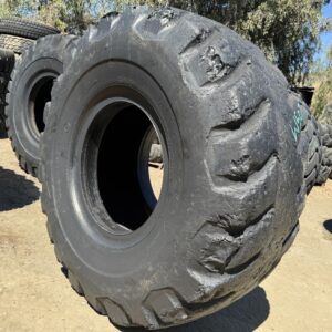 <font color='#da2127' font size ='2'><b>33.25X35 Firestone OTR Tire E-3 L-3 SRG Super Rock Grip 38-Ply </font></b><br><font size ='1' color='grey'>CONDITION: </font><font size ='2'>Used<br><font size ='1' color='grey'>TREAD DEPTH:</font><font size ='2'>  27/32nds<br><font size ='1' color='grey'>DETAILS:</font><font size ='2'> Clean, Minor Flex Cracks on One Side, Choppy Tread<br><font size ='1' color='grey'>REF #:</font><font size ='2'> W507<br><font size ='1' color='grey'>LOCATION:</font><font size ='2'> San Jacinto, CA