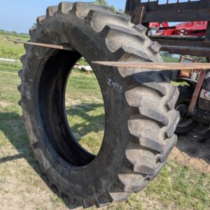 <font color='#da2127' font size ='2'><b>520/85R46 Firestone OTR Tire R-1W Deep Tread 23 158A8 </font></b><br><font size ='1' color='grey'>CONDITION: </font><font size ='2'>Used<br><font size ='1' color='grey'>TREAD DEPTH:</font><font size ='2'>  44/32nds<br><font size ='1' color='grey'>DETAILS:</font><font size ='2'> Clean<br><font size ='1' color='grey'>REF #:</font><font size ='2'> Z498<br><font size ='1' color='grey'>LOCATION:</font><font size ='2'> Gilson, IL