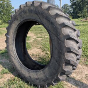 <font color='#da2127' font size ='2'><b>520/85R46 Firestone OTR Tire R-1W Deep Tread 23 158A8 </font></b><br><font size ='1' color='grey'>CONDITION: </font><font size ='2'>Used<br><font size ='1' color='grey'>TREAD DEPTH:</font><font size ='2'>  38/32nds<br><font size ='1' color='grey'>DETAILS:</font><font size ='2'> Clean<br><font size ='1' color='grey'>REF #:</font><font size ='2'> Z500<br><font size ='1' color='grey'>LOCATION:</font><font size ='2'> Gilson, IL