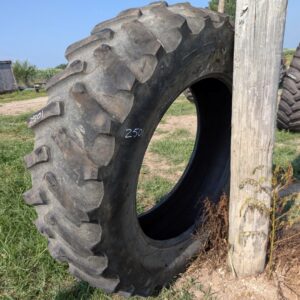 <font color='#da2127' font size ='2'><b>520/85R46 Firestone OTR Tire R-1W Deep Tread 23 158A8 </font></b><br><font size ='1' color='grey'>CONDITION: </font><font size ='2'>Used<br><font size ='1' color='grey'>TREAD DEPTH:</font><font size ='2'>  8/32nds<br><font size ='1' color='grey'>DETAILS:</font><font size ='2'> Clean, Uneven Wear, Stubble Wear Between Lugs<br><font size ='1' color='grey'>REF #:</font><font size ='2'> Z501<br><font size ='1' color='grey'>LOCATION:</font><font size ='2'> Gilson, IL