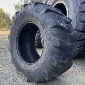 <font color='#da2127' font size ='2'><b>19.5LX24 Titan OTR Tire R-4 Industrial Tractor Lug 8-Ply </font></b><br><font size ='1' color='grey'>CONDITION: </font><font size ='2'>Used<br><font size ='1' color='grey'>TREAD DEPTH:</font><font size ='2'>  15/32nds<br><font size ='1' color='grey'>DETAILS:</font><font size ='2'> Clean, 1-Nail Patch, Low Tread<br><font size ='1' color='grey'>REF #:</font><font size ='2'> W515<br><font size ='1' color='grey'>LOCATION:</font><font size ='2'> San Jacinto, CA