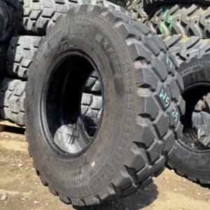 <font color='#da2127' font size ='2'><b>335/80R20 Michelin OTR Tire M-3 Off-Road X-Force ZL 150K </font></b><br><font size ='1' color='grey'>CONDITION: </font><font size ='2'>Used<br><font size ='1' color='grey'>TREAD DEPTH:</font><font size ='2'>  17/32nds<br><font size ='1' color='grey'>DETAILS:</font><font size ='2'> Clean, 2017, 12.5R20<br><font size ='1' color='grey'>REF #:</font><font size ='2'> W525<br><font size ='1' color='grey'>LOCATION:</font><font size ='2'> San Jacinto, CA