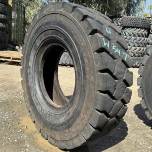 <font color='#da2127' font size ='2'><b>14.00X24 Double Coin OTR Tire IND-4 Industrial Forklift REM6 193 A5 </font></b><br><font size ='1' color='grey'>CONDITION: </font><font size ='2'>Used<br><font size ='1' color='grey'>TREAD DEPTH:</font><font size ='2'>  61/32nds<br><font size ='1' color='grey'>DETAILS:</font><font size ='2'> Clean, Tube Type<br><font size ='1' color='grey'>REF #:</font><font size ='2'> W547<br><font size ='1' color='grey'>LOCATION:</font><font size ='2'> San Jacinto, CA