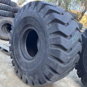 <font color='#da2127' font size ='2'><b>29.5X25 Yokohama OTR Tire E-3 L-3 G-3 IND-3 Y67 Y-67 34-Ply </font></b><br><font size ='1' color='grey'>CONDITION: </font><font size ='2'>Used-Low-Hour<br><font size ='1' color='grey'>TREAD DEPTH:</font><font size ='2'>  61/32nds<br><font size ='1' color='grey'>DETAILS:</font><font size ='2'> Clean<br><font size ='1' color='grey'>REF #:</font><font size ='2'> Z537<br><font size ='1' color='grey'>LOCATION:</font><font size ='2'> San Jacinto, CA
