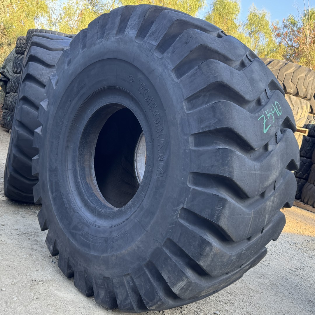 <font color='#da2127' font size ='2'><b>29.5X25 Yokohama OTR Tire E-3 L-3 G-3 IND-3 Y67 Y-67 34-Ply </font></b><br><font size ='1' color='grey'>CONDITION: </font><font size ='2'>Used<br><font size ='1' color='grey'>TREAD DEPTH:</font><font size ='2'> 56/32nds<br><font size ='1' color='grey'>DETAILS:</font><font size ='2'> Clean<br><font size ='1' color='grey'>REF #:</font><font size ='2'> Z540<br><font size ='1' color='grey'>LOCATION:</font><font size ='2'> San Jacinto, CA