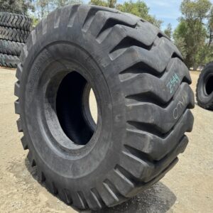 <font color='#da2127' font size ='2'><b>29.5X29 Yokohama OTR Tire E-3 L-3 G-3 IND-3 Y67 Y-67 40-Ply </font></b><br><font size ='1' color='grey'>CONDITION: </font><font size ='2'>Used<br><font size ='1' color='grey'>TREAD DEPTH:</font><font size ='2'>  49/32nds<br><font size ='1' color='grey'>DETAILS:</font><font size ='2'> Clean, Circumferential Cut on One Side, Lug Cracks<br><font size ='1' color='grey'>REF #:</font><font size ='2'> Z544<br><font size ='1' color='grey'>LOCATION:</font><font size ='2'> San Jacinto, CA