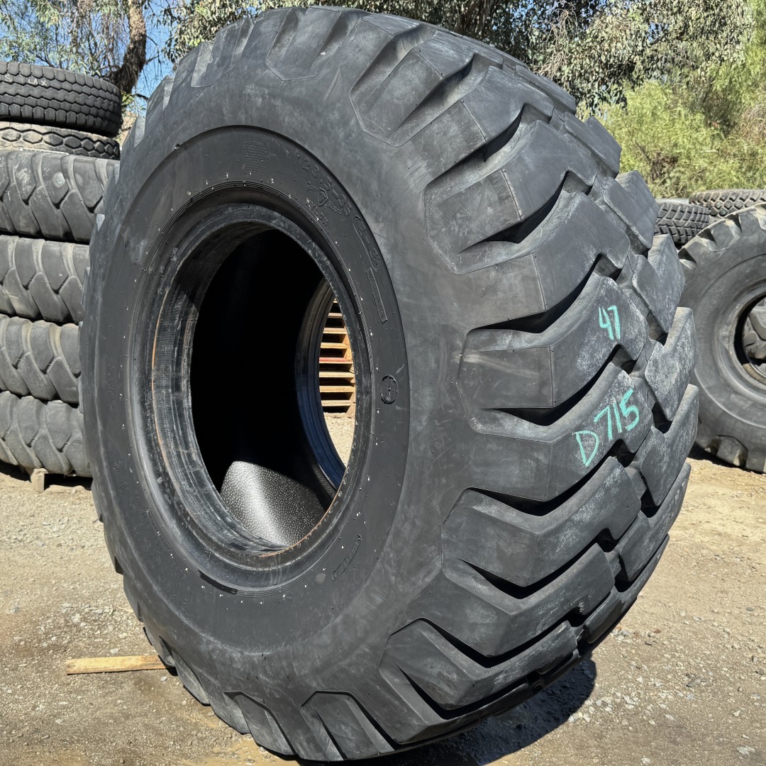 <font color='#da2127' font size ='2'><b>29.5X35 Firestone OTR Tire E-3 L-3 SRG Super Rock Grip 34-Ply </font></b><br><font size ='1' color='grey'>CONDITION: </font><font size ='2'>Used<br><font size ='1' color='grey'>TREAD DEPTH:</font><font size ='2'> 47/32nds<br><font size ='1' color='grey'>DETAILS:</font><font size ='2'> Clean<br><font size ='1' color='grey'>REF #:</font><font size ='2'> D715<br><font size ='1' color='grey'>LOCATION:</font><font size ='2'> San Jacinto, CA