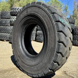 <font color='#da2127' font size ='2'><b>14.00X24 Double Coin OTR Tire IND-4 Industrial Forklift REM6 193 A5 </font></b><br><font size ='1' color='grey'>CONDITION: </font><font size ='2'>Used<br><font size ='1' color='grey'>TREAD DEPTH:</font><font size ='2'>  42/32nds<br><font size ='1' color='grey'>DETAILS:</font><font size ='2'> Clean, Tube Type<br><font size ='1' color='grey'>REF #:</font><font size ='2'> W549<br><font size ='1' color='grey'>LOCATION:</font><font size ='2'> San Jacinto, CA
