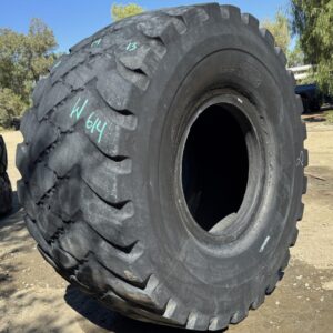 <font color='#da2127' font size ='2'><b>875/65R29 Bridgestone OTR Tire E-3 L-3 VTSZ 2-Star </font></b><br><font size ='1' color='grey'>CONDITION: </font><font size ='2'>Used<br><font size ='1' color='grey'>TREAD DEPTH:</font><font size ='2'>  14/32nds<br><font size ='1' color='grey'>DETAILS:</font><font size ='2'> Clean, Weathered Tread<br><font size ='1' color='grey'>REF #:</font><font size ='2'> W614<br><font size ='1' color='grey'>LOCATION:</font><font size ='2'> San Jacinto, CA