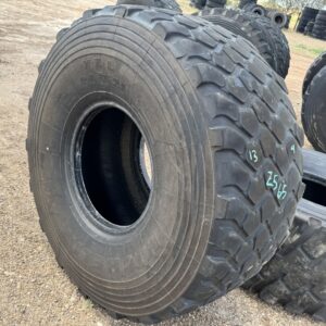 <font color='#da2127' font size ='2'><b>24R21 Michelin OTR Tire M-3 Off-Road XZL Military  16-Ply </font></b><br><font size ='1' color='grey'>CONDITION: </font><font size ='2'>Used<br><font size ='1' color='grey'>TREAD DEPTH:</font><font size ='2'>  11/32nds<br><font size ='1' color='grey'>DETAILS:</font><font size ='2'> Clean, Uneven Wear<br><font size ='1' color='grey'>REF #:</font><font size ='2'> Z565<br><font size ='1' color='grey'>LOCATION:</font><font size ='2'> Amarillo, TX