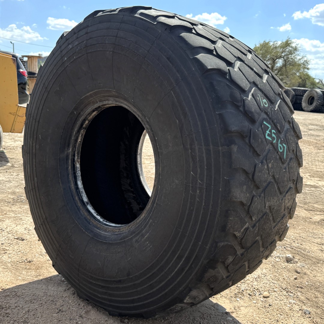 <font color='#da2127' font size ='2'><b>24R21 Michelin OTR Tire M-3 Off-Road XZL Military 16-Ply </font></b><br><font size ='1' color='grey'>CONDITION: </font><font size ='2'>Used<br><font size ='1' color='grey'>TREAD DEPTH:</font><font size ='2'> 10/32nds<br><font size ='1' color='grey'>DETAILS:</font><font size ='2'> Clean<br><font size ='1' color='grey'>REF #:</font><font size ='2'> Z567<br><font size ='1' color='grey'>LOCATION:</font><font size ='2'> Amarillo, TX