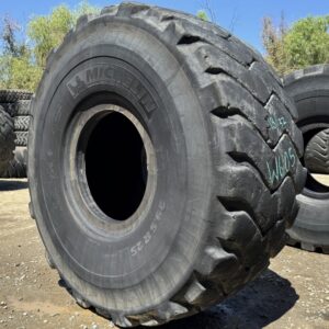 <font color='#da2127' font size ='2'><b>29.5R25 Michelin OTR Tire E-3 XADN+ 2-Star </font></b><br><font size ='1' color='grey'>CONDITION: </font><font size ='2'>Used<br><font size ='1' color='grey'>TREAD DEPTH:</font><font size ='2'>  18/32nds<br><font size ='1' color='grey'>DETAILS:</font><font size ='2'> Clean, Minor Shoulder Cuts, 1-Tread Patch<br><font size ='1' color='grey'>REF #:</font><font size ='2'> W605<br><font size ='1' color='grey'>LOCATION:</font><font size ='2'> Saskatoon, SK
