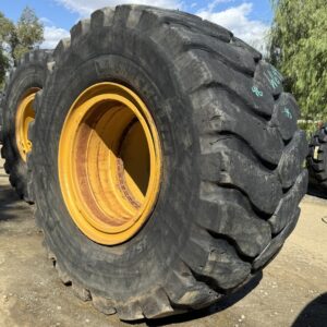 <font color='#da2127' font size ='2'><b>35/65R33 Michelin OTR Tire L-4 XLDD1 2-Star </font></b><br><font size ='1' color='grey'>CONDITION: </font><font size ='2'>Used<br><font size ='1' color='grey'>TREAD DEPTH:</font><font size ='2'>  46/32nds<br><font size ='1' color='grey'>DETAILS:</font><font size ='2'> Clean, Weathered Lug Cracks, On Cat 988B 834B Rim (9V1292, 5V4560)<br><font size ='1' color='grey'>REF #:</font><font size ='2'> W644<br><font size ='1' color='grey'>LOCATION:</font><font size ='2'> San Jacinto, CA