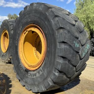 <font color='#da2127' font size ='2'><b>35/65R33 Michelin OTR Tire L-4 XLDD1 2-Star </font></b><br><font size ='1' color='grey'>CONDITION: </font><font size ='2'>Used<br><font size ='1' color='grey'>TREAD DEPTH:</font><font size ='2'>  15/32nds<br><font size ='1' color='grey'>DETAILS:</font><font size ='2'> Clean, 1-Small Shoulder Crack, On Cat 988B 834B Rim (9V1292, 5V4560)<br><font size ='1' color='grey'>REF #:</font><font size ='2'> W645<br><font size ='1' color='grey'>LOCATION:</font><font size ='2'> San Jacinto, CA